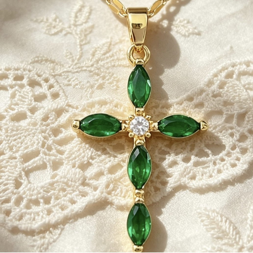 Light Luxury Full Diamond Cross Necklace Titanium Steel Clavicle Chain