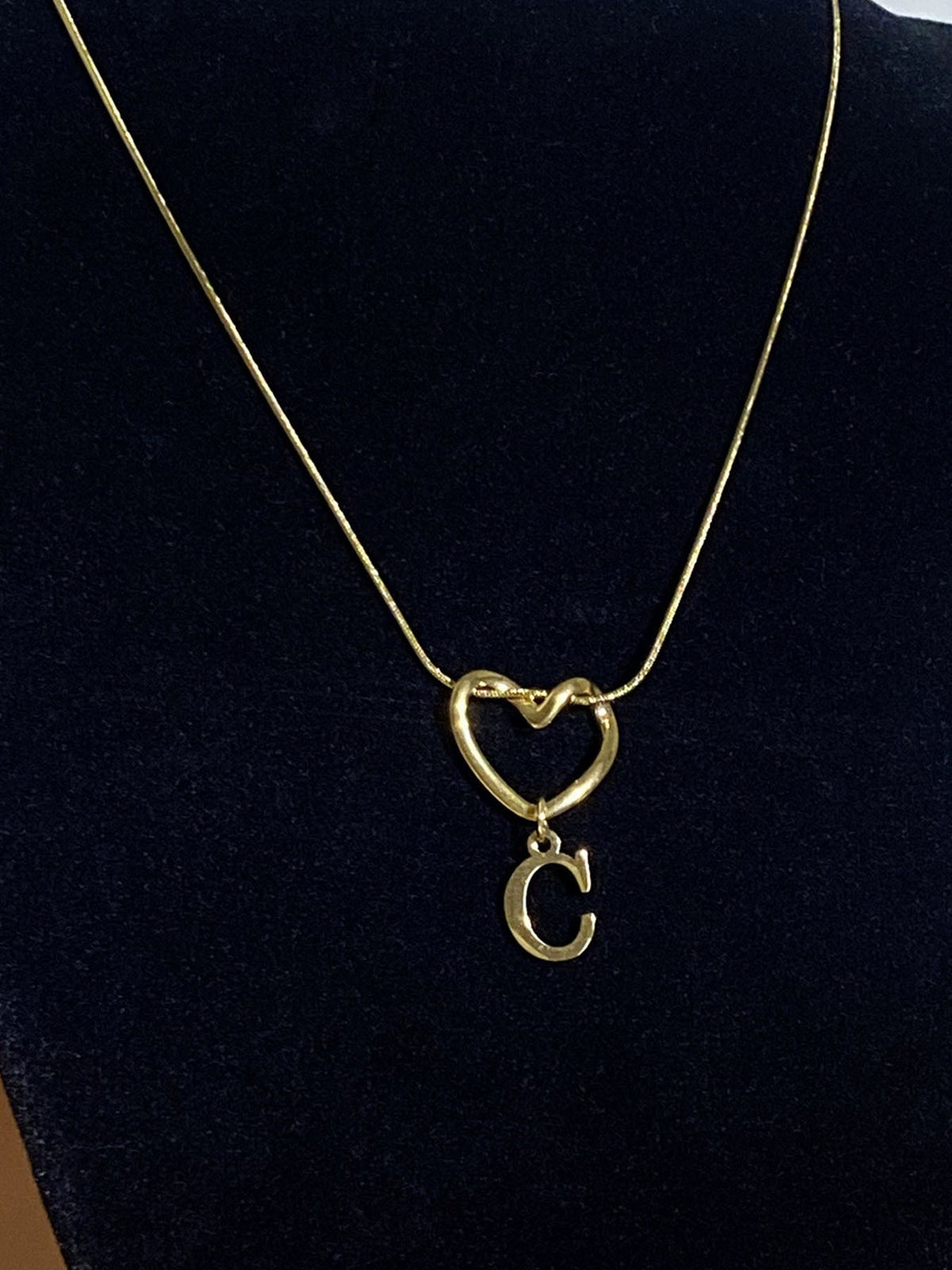 Fashion Alphabet Heart Pendant Necklace