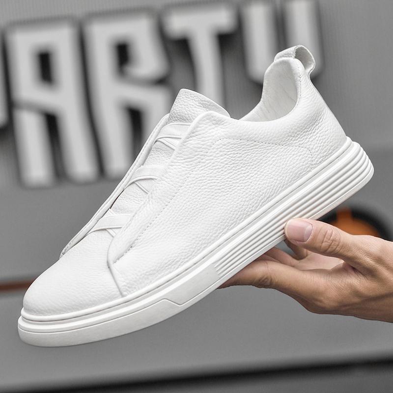 Classic Cowhide Casual Sneakers