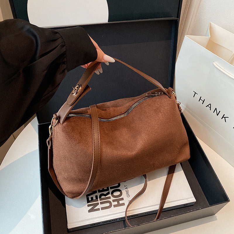 Large-Capacity Bag