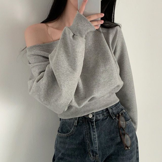 Womens Loose Fit Sweatshirt