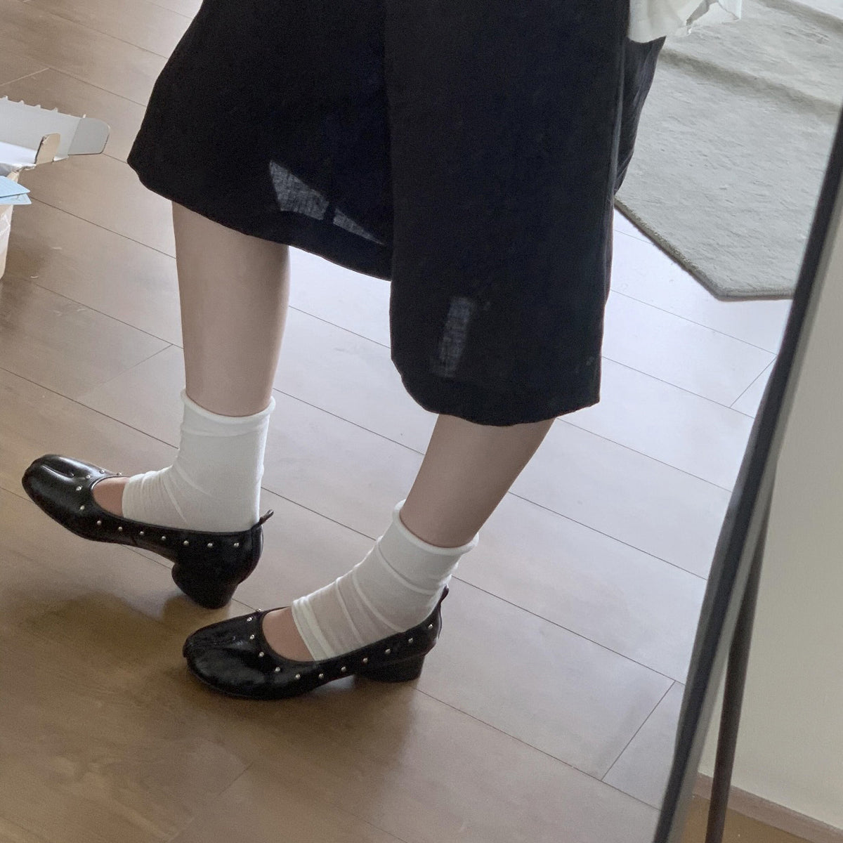 Retro Studded Split Toe Ballet Shoes for Women Chunky Heel