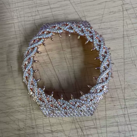 Watch case accessories
