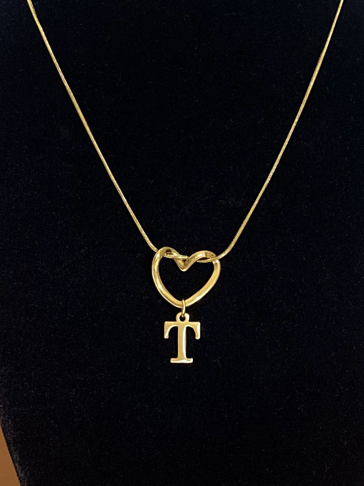 Fashion Alphabet Heart Pendant Necklace