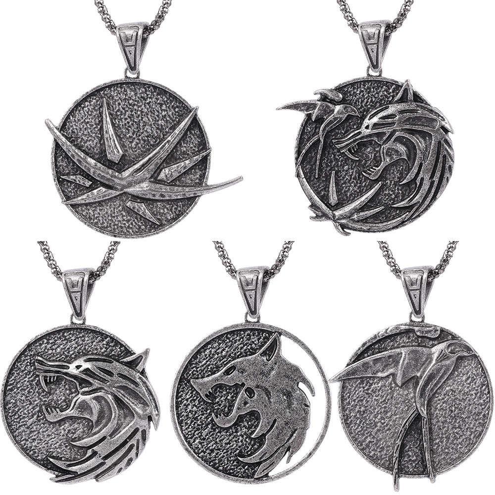 Wolf Head Pendant Necklace
