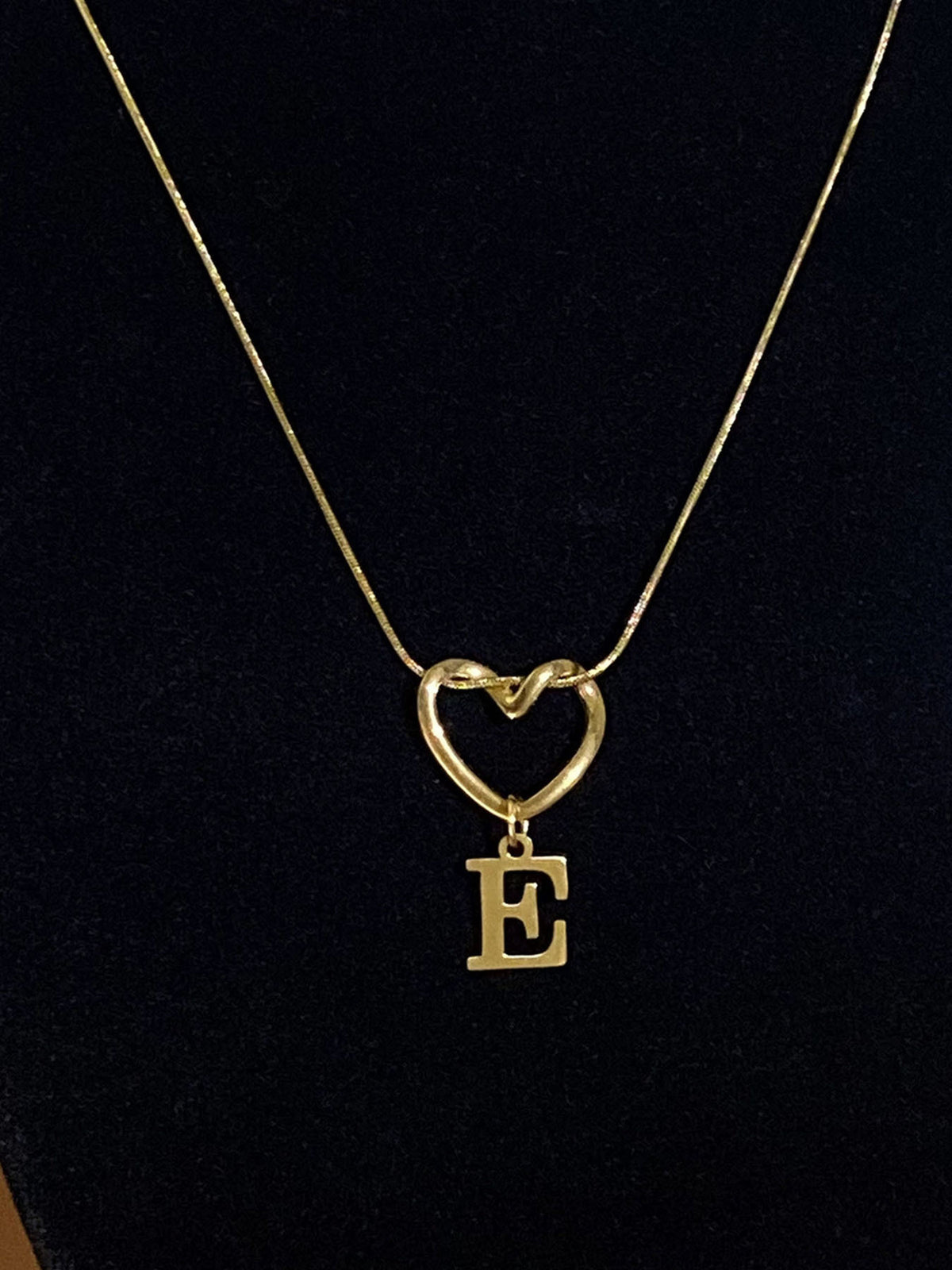 Fashion Alphabet Heart Pendant Necklace