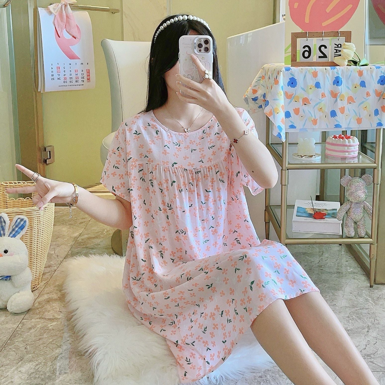 Thin sleeping dresses for women in spring  autumn and summer