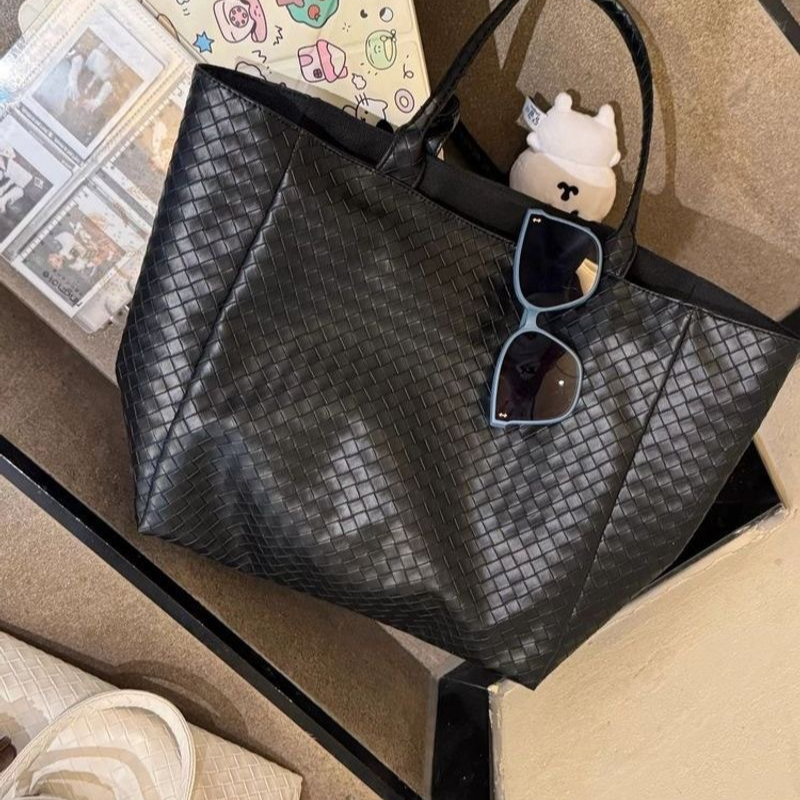 Woven Handbag Single-Shoulder Tote