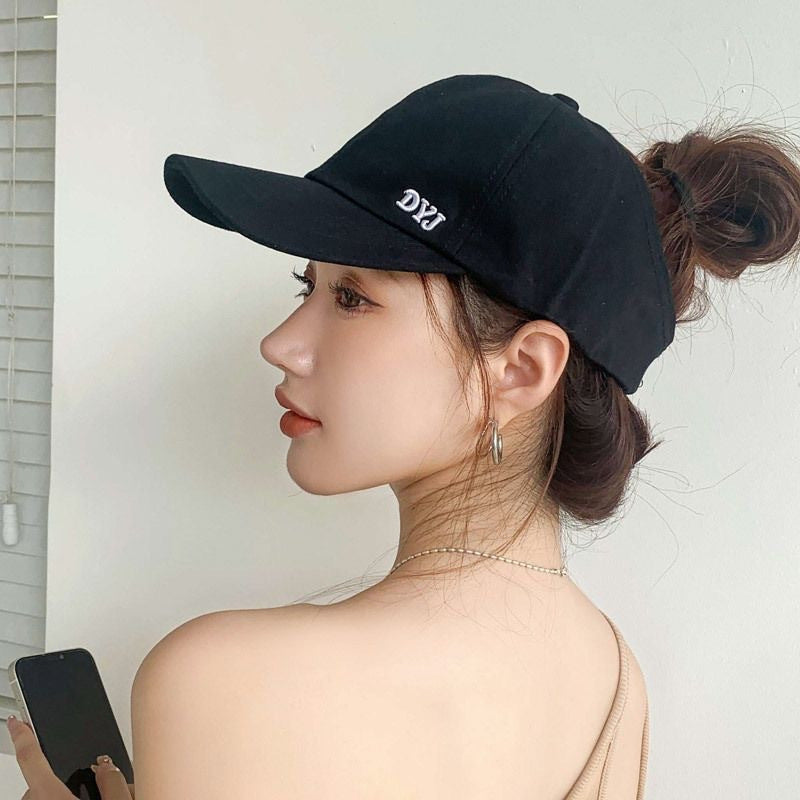 Casual baseball cap