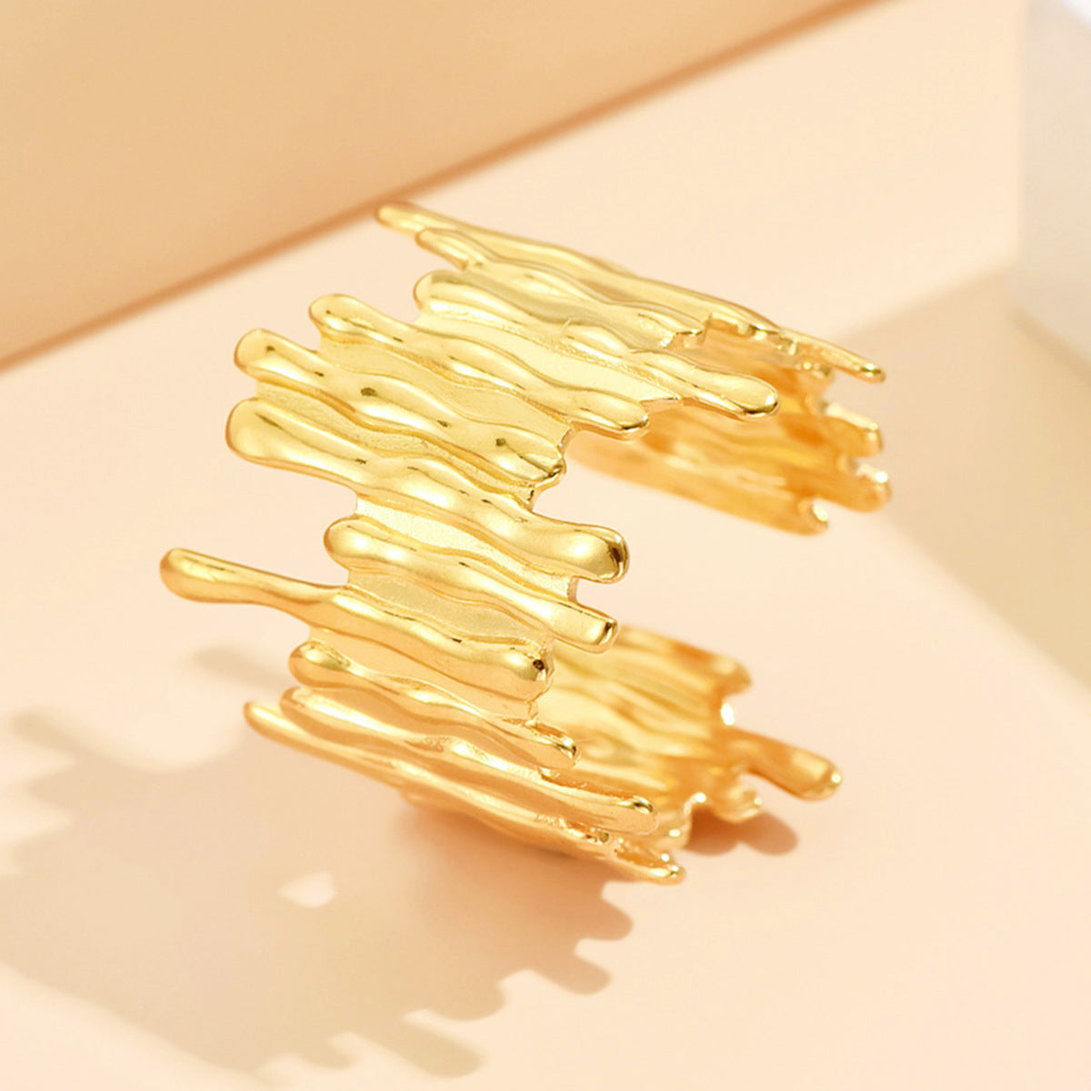 Irregular Liquid Line Open Curve Ring