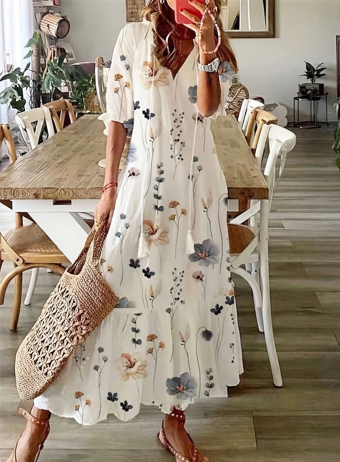 Womens V-Neck Printed Lantern Sleeve Dress