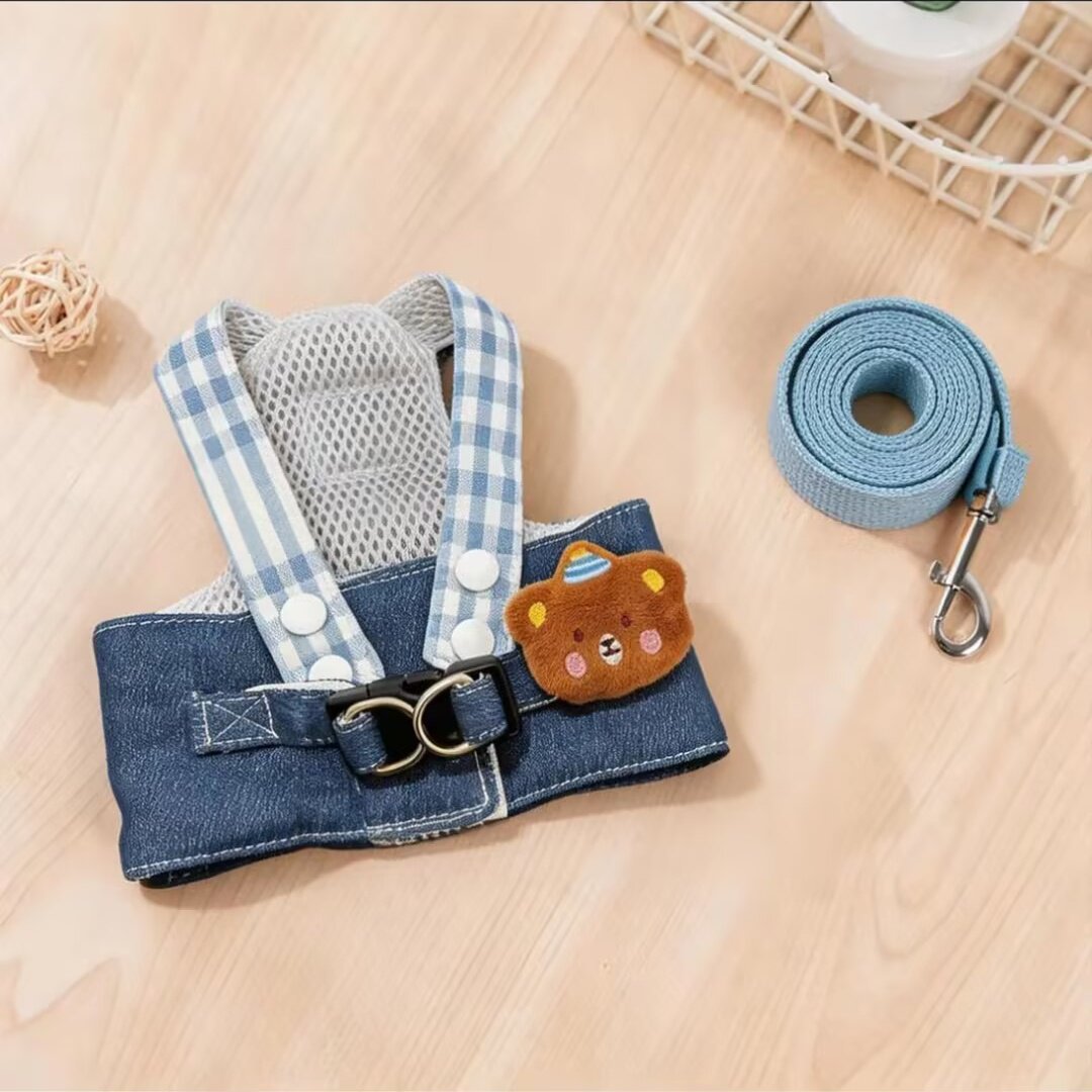 Adjustable Pet Harness and Leash Set for Cats and Dogs