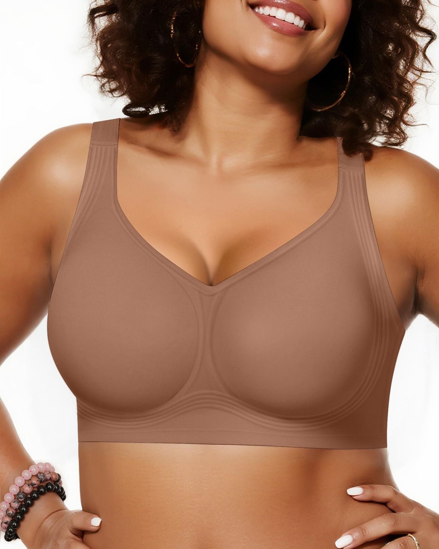 Women's support bra to prevent sagging and make large breasts appear smaller