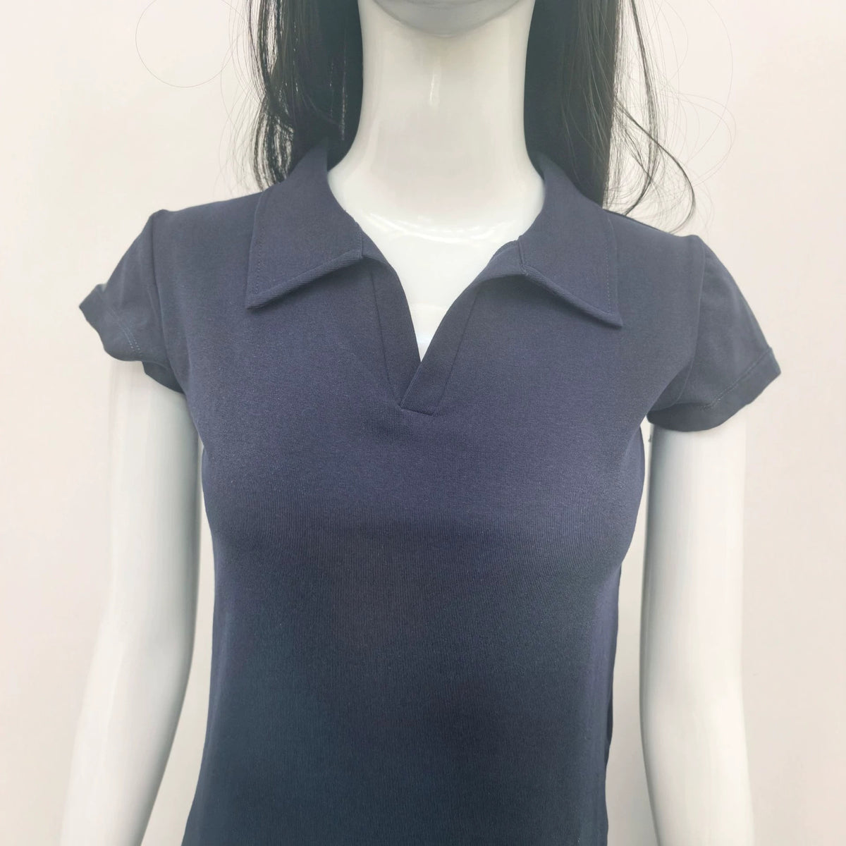 Small V-Neck,Short Fit, Waist-Cinching, Slim Fit Short-sleeve T-shirt