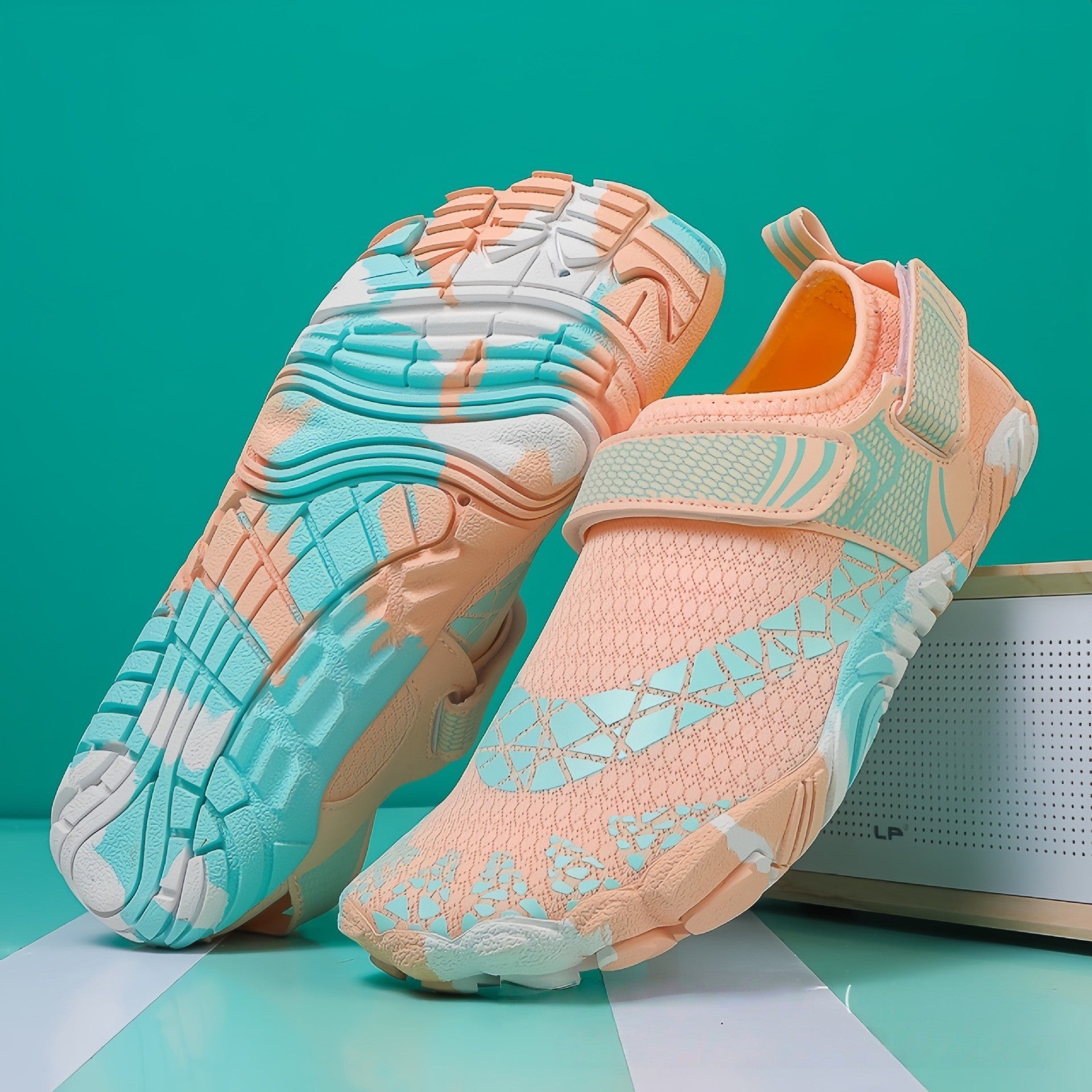 Unisex Water Shoes Quick-Dry Non-Slip Outdoor Beach Shoes