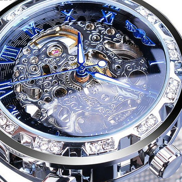 Manual mechanical watch