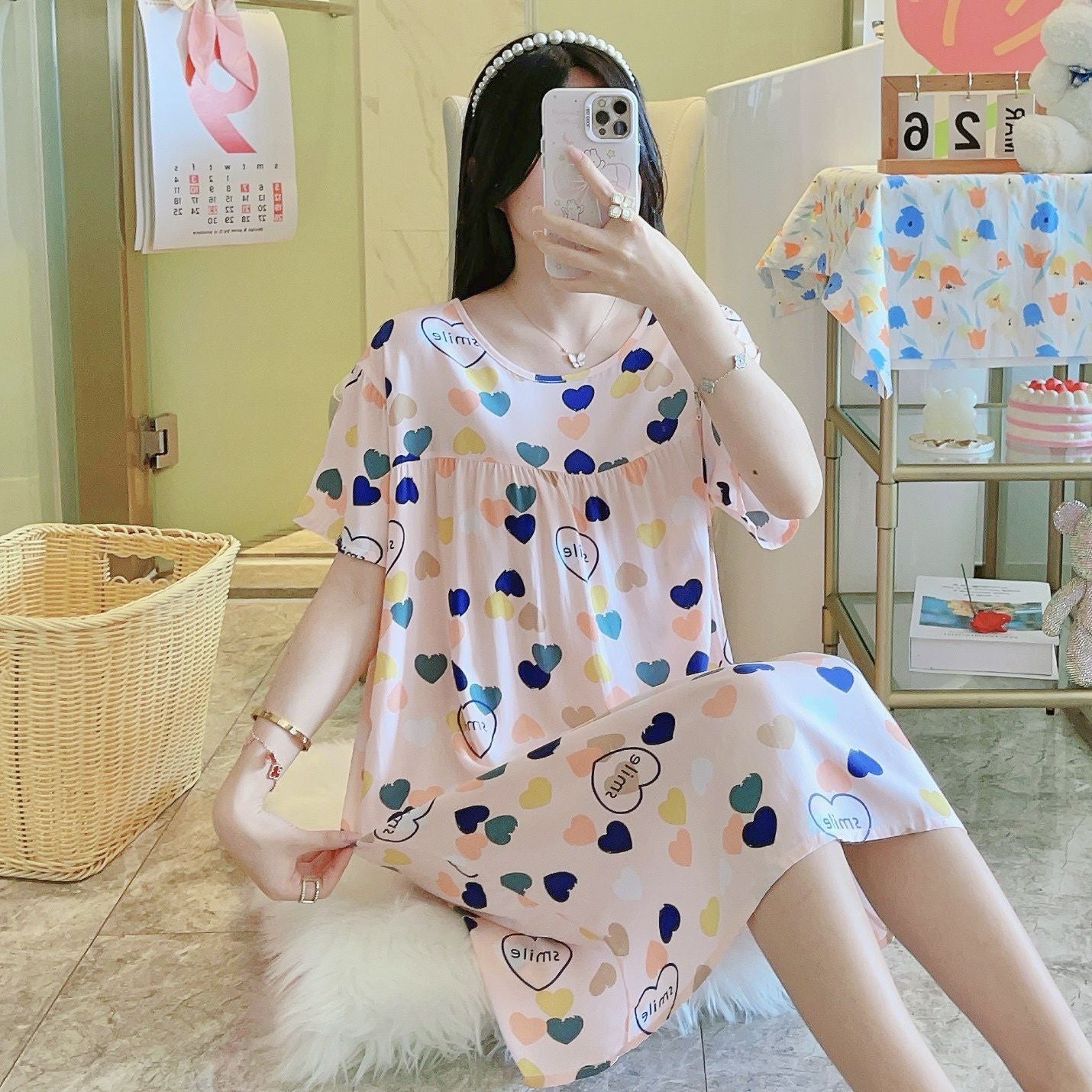 Thin sleeping dresses for women in spring  autumn and summer