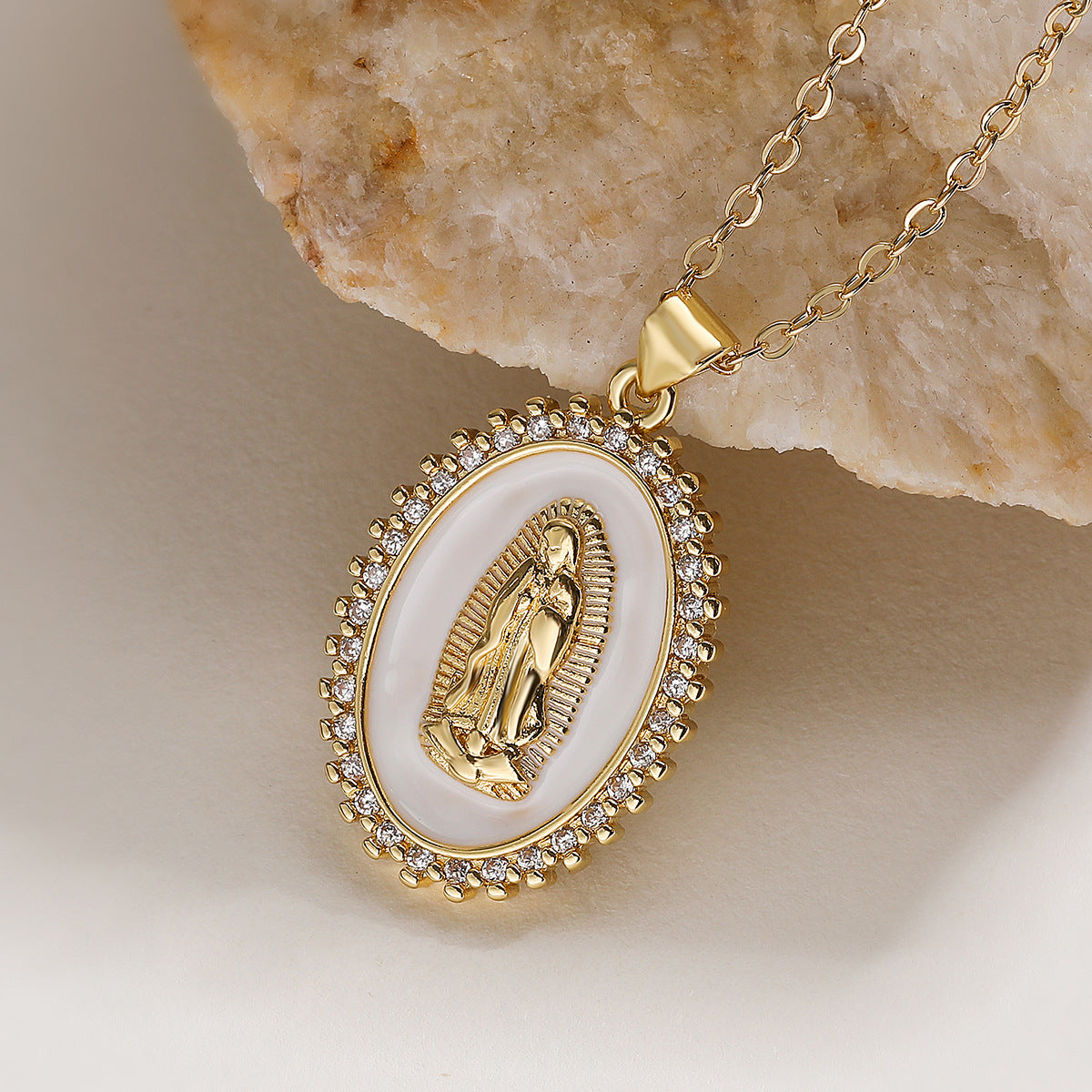 Geometric Zirconia Pendant Necklace