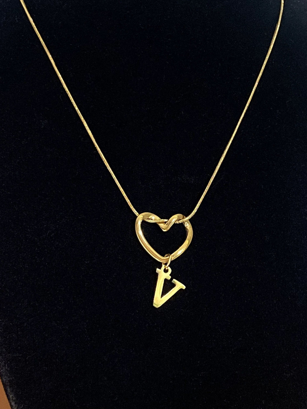 Fashion Alphabet Heart Pendant Necklace