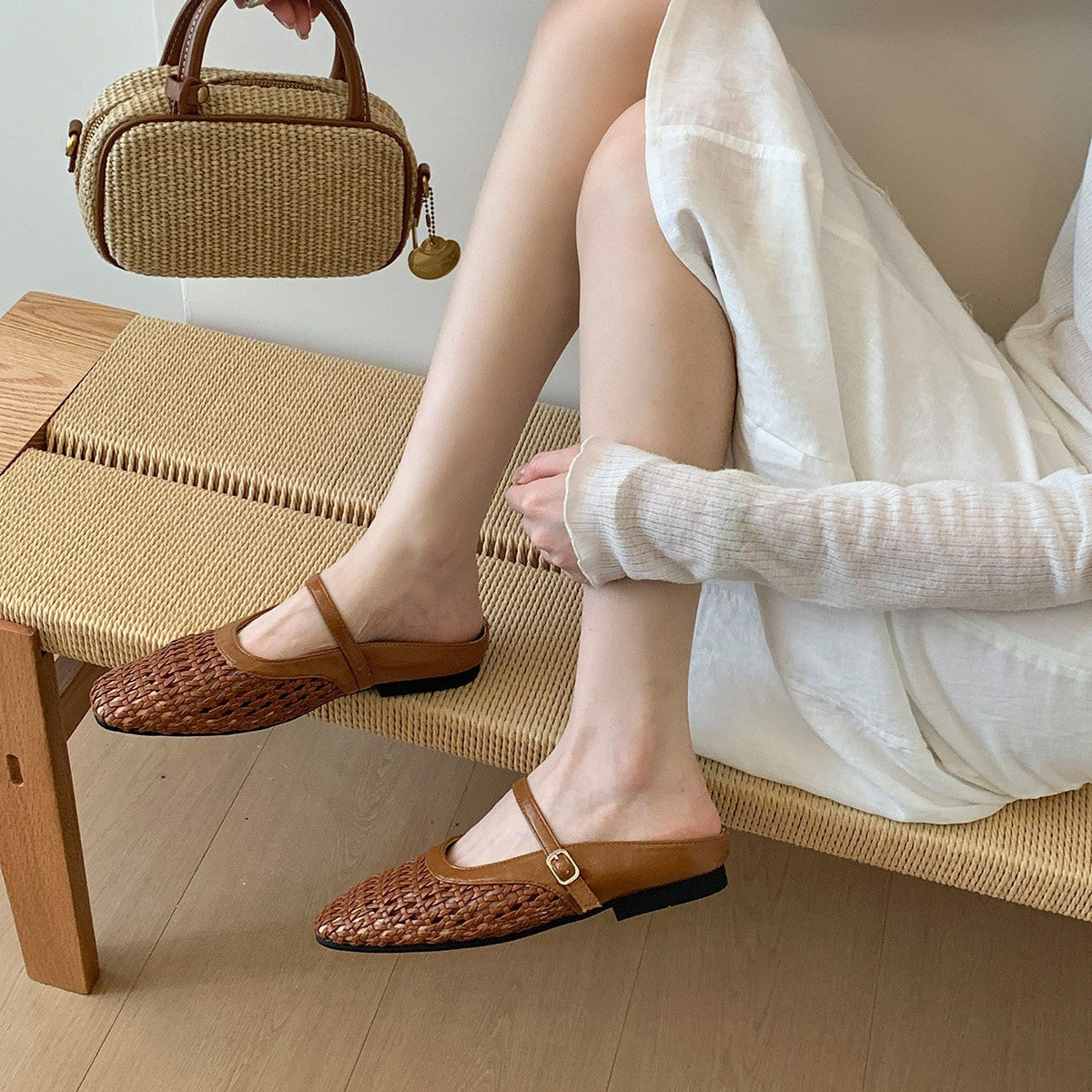 French Style Flat Sole Breathable Shoes