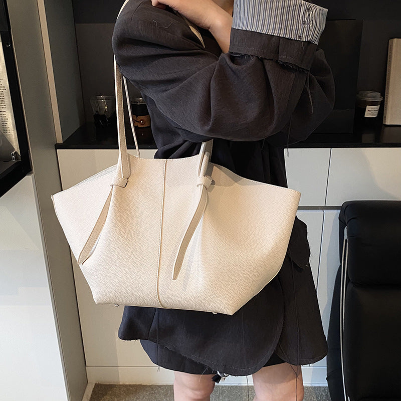 Pleated Large Capacity Tote Bag