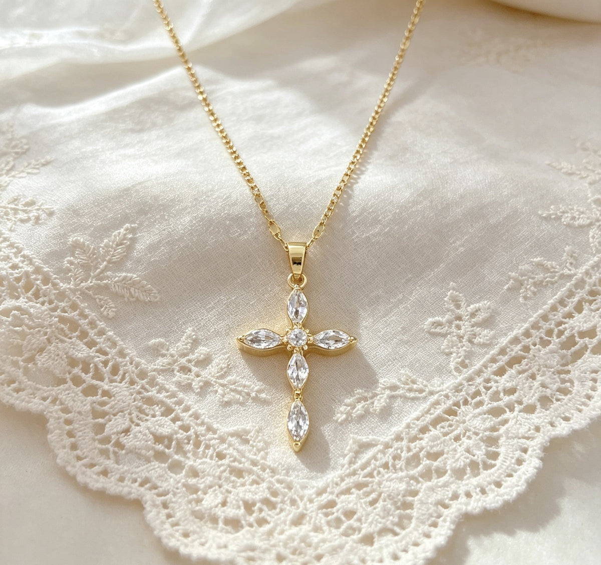 Light Luxury Full Diamond Cross Necklace Titanium Steel Clavicle Chain
