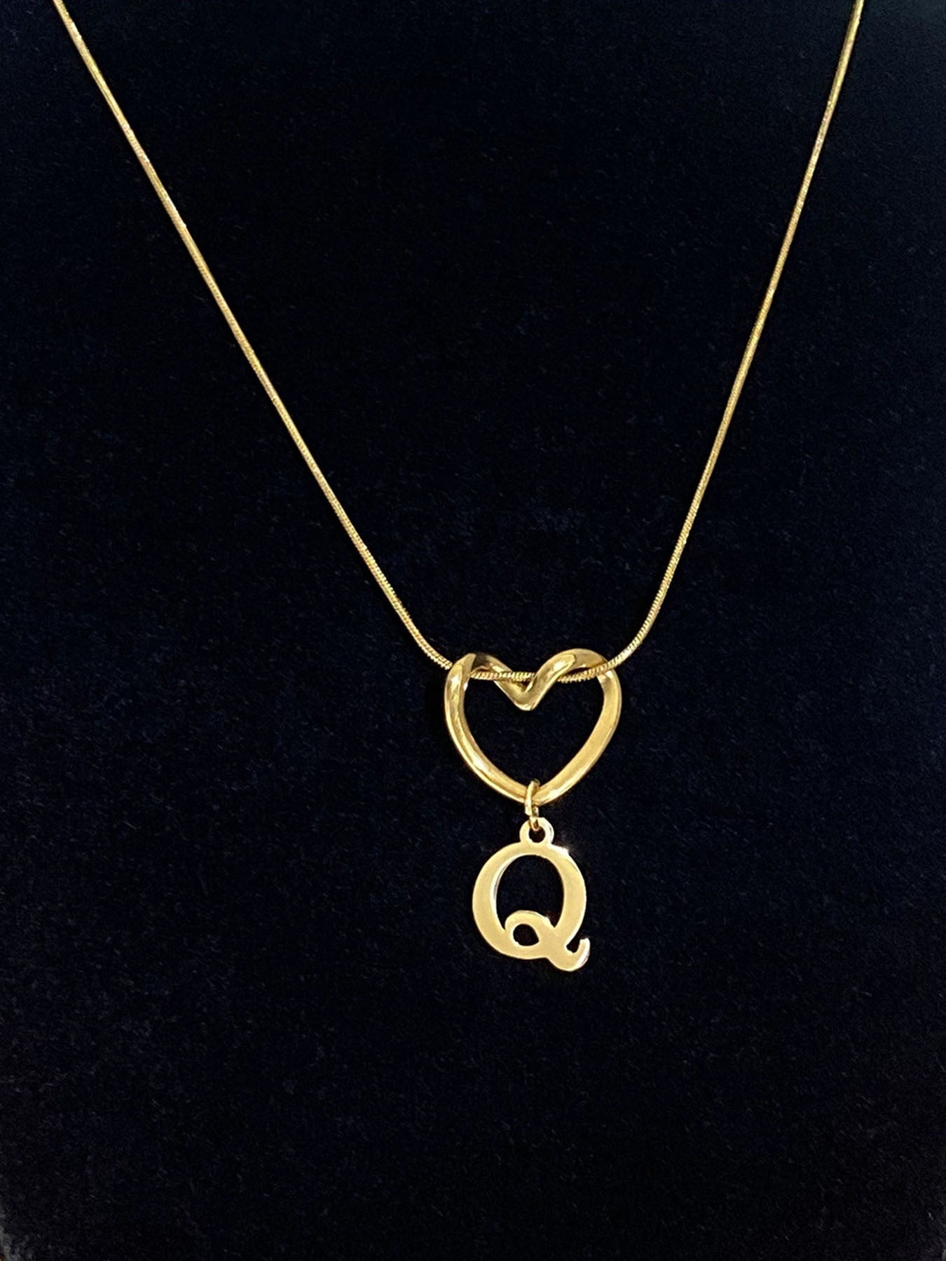 Fashion Alphabet Heart Pendant Necklace