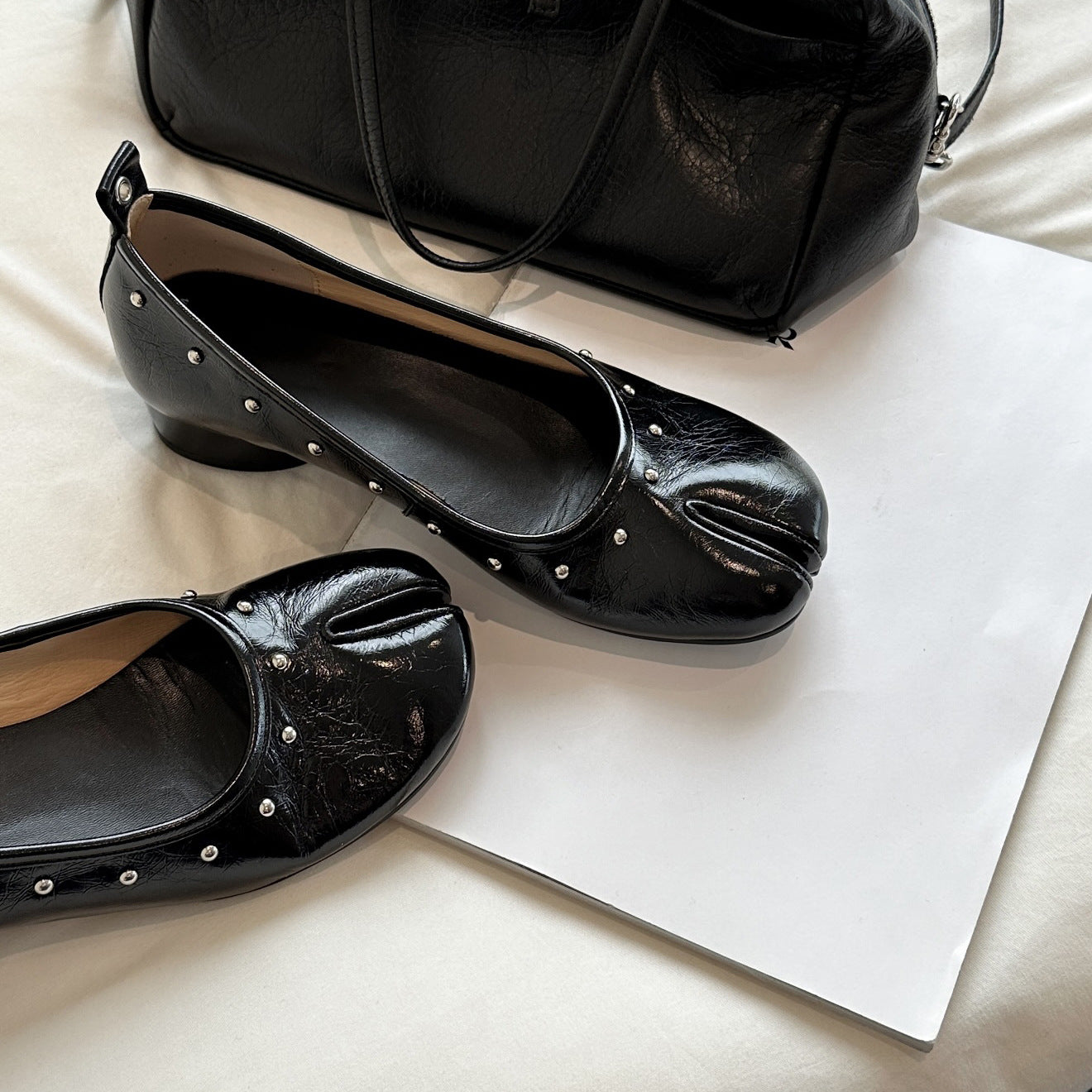 Retro Studded Split Toe Ballet Shoes for Women Chunky Heel