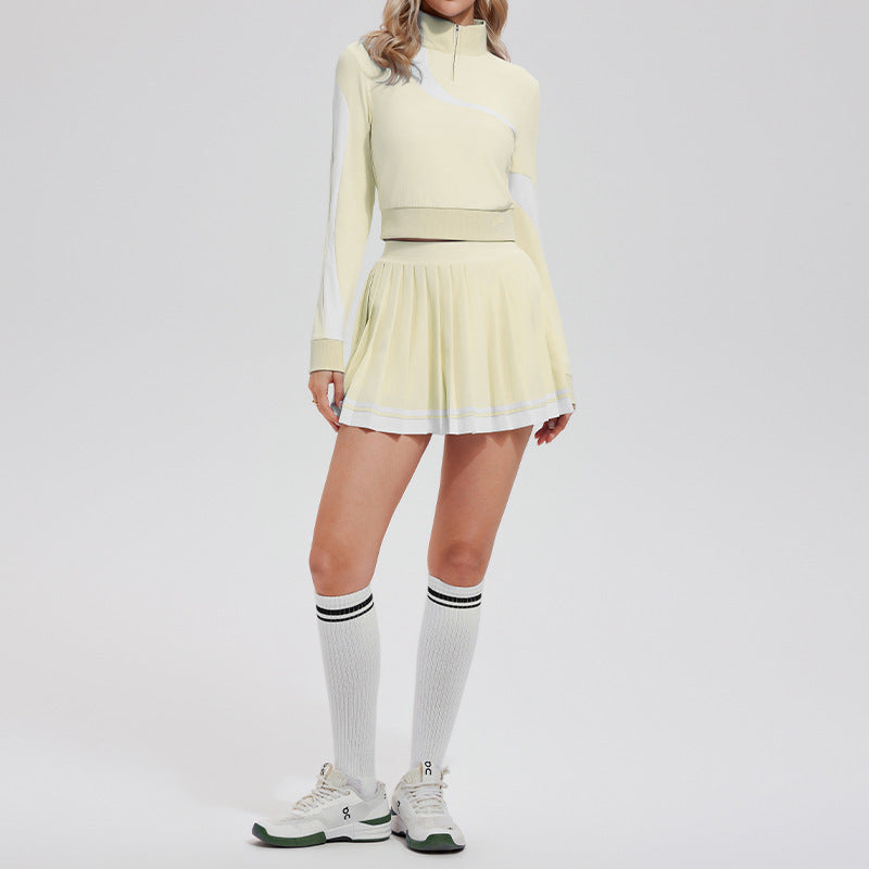Womens Loose-Fit Sports Suit Long Sleeve Top and Shorts