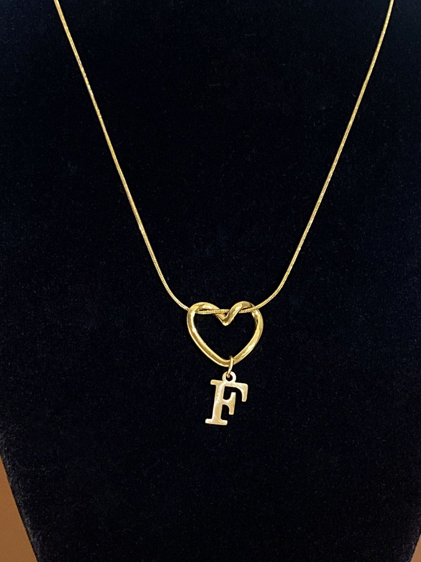 Fashion Alphabet Heart Pendant Necklace