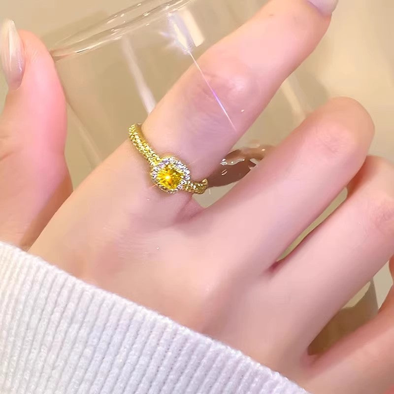 Small sugar cube ring
