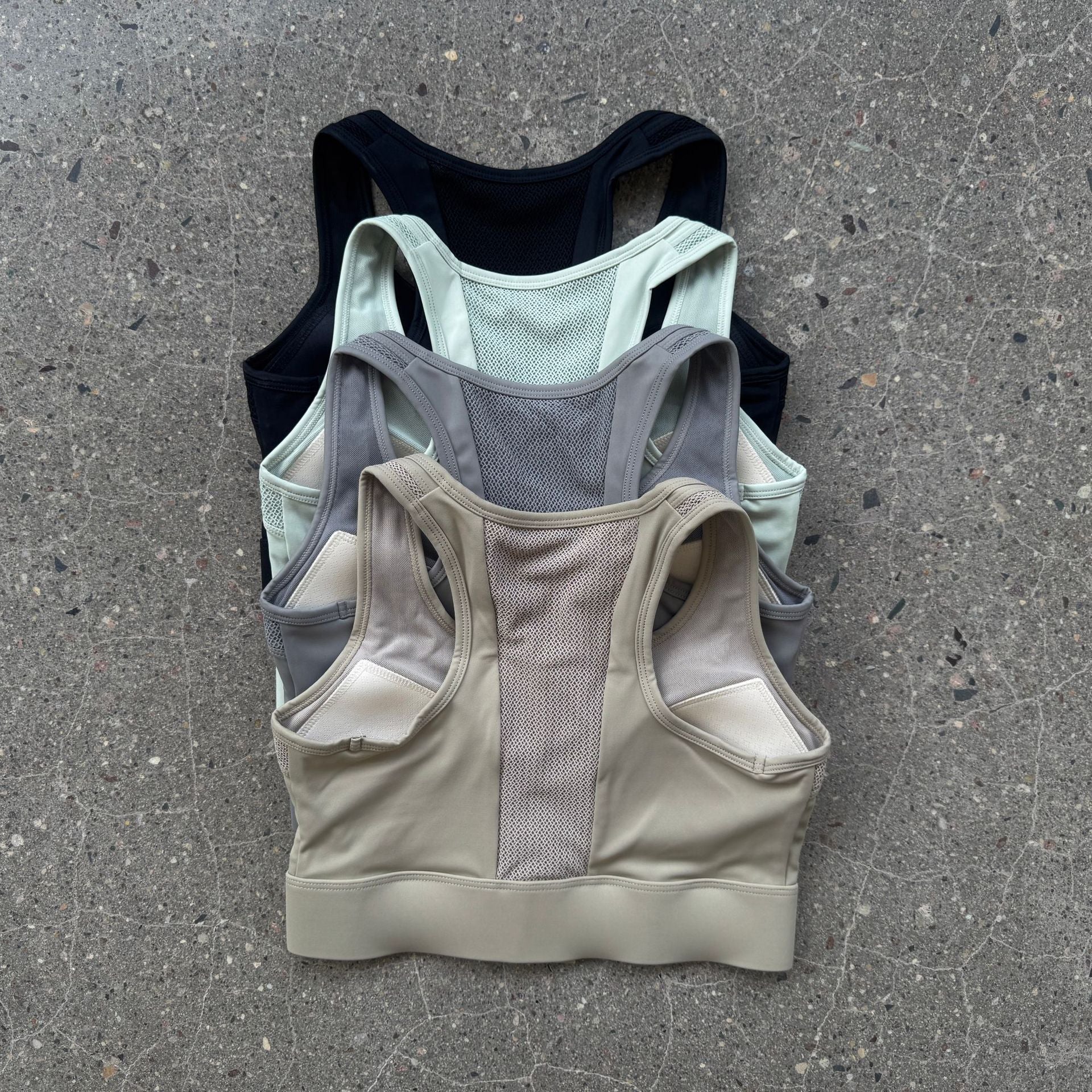 Womens High-Intensity Sports Bra with Front Zipper