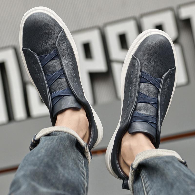 Classic Cowhide Casual Sneakers