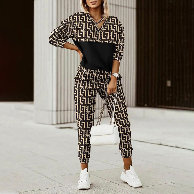 Printed Long-Sleeve Slim-Fit Sweatshirt and Pants Set