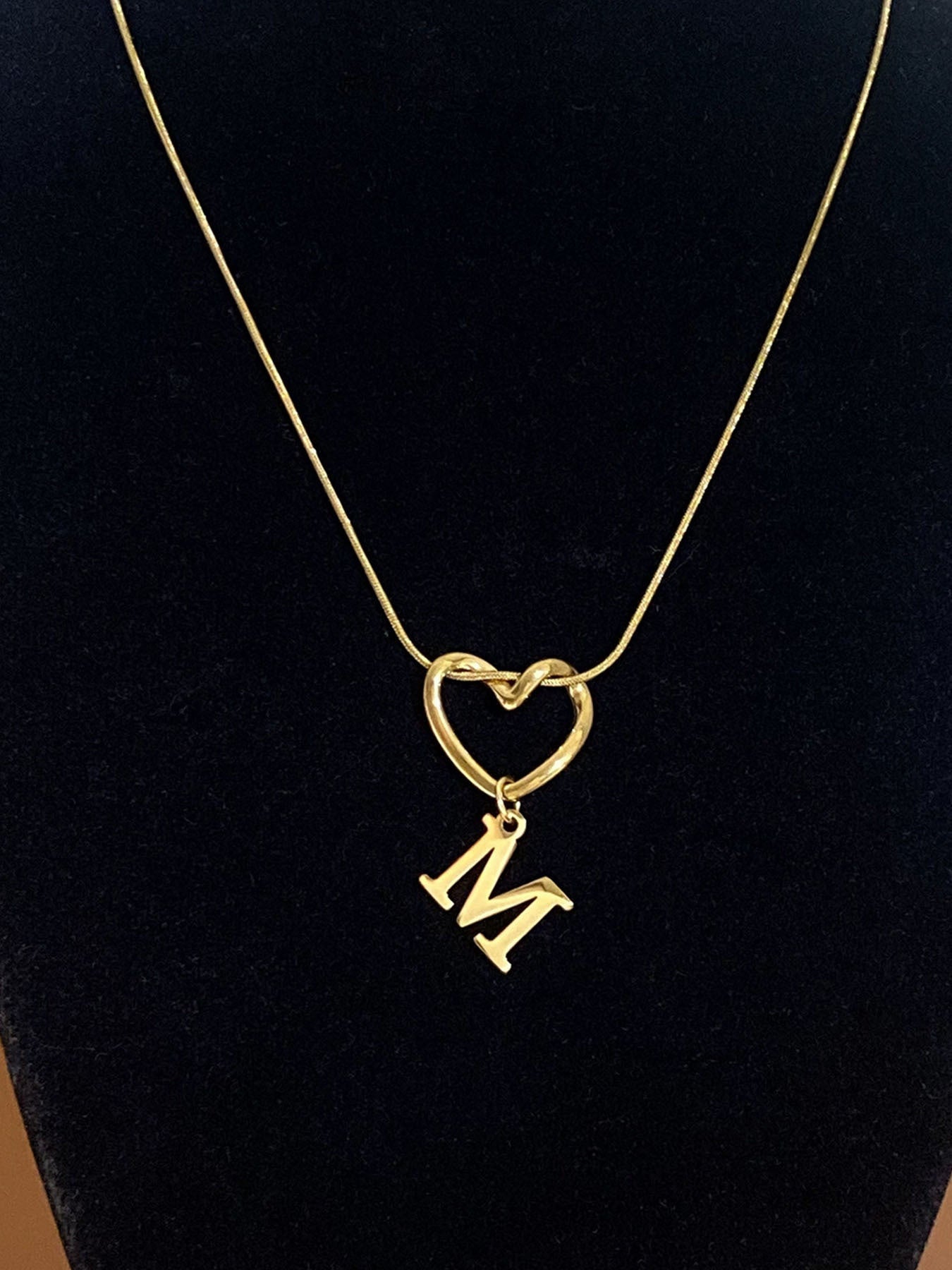 Fashion Alphabet Heart Pendant Necklace