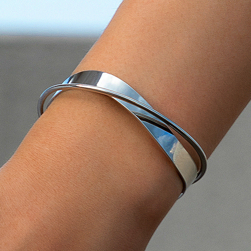 Minimalist Open-Ended Metal Bracelet