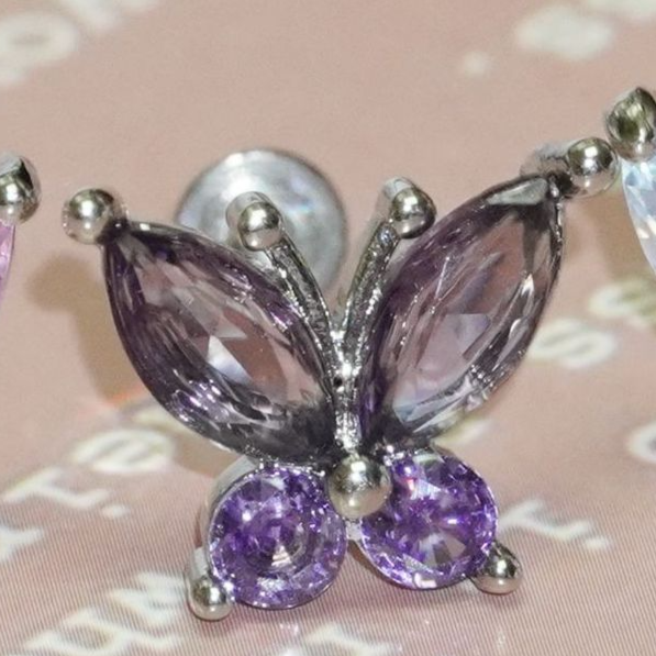 Butterfly zircon lip nail