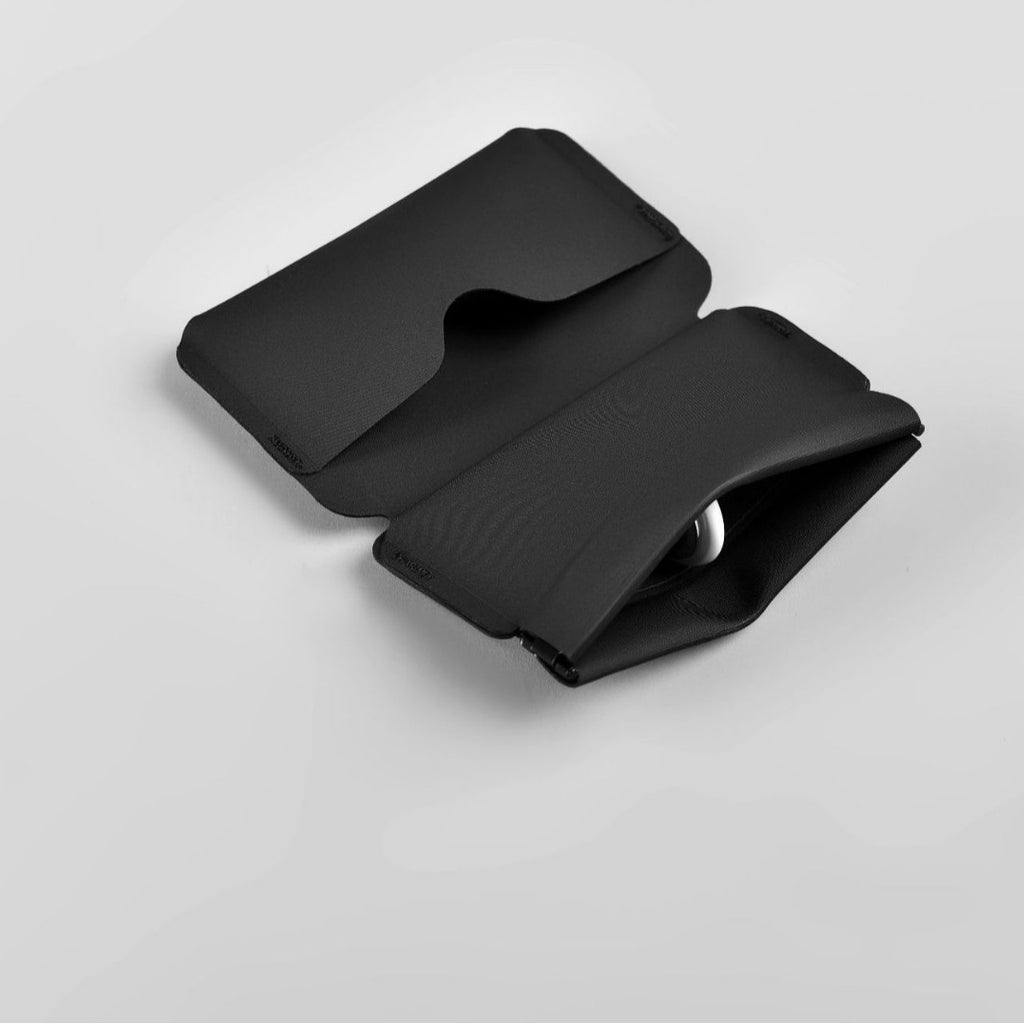 Magnetic Folding Card Holder Wallet