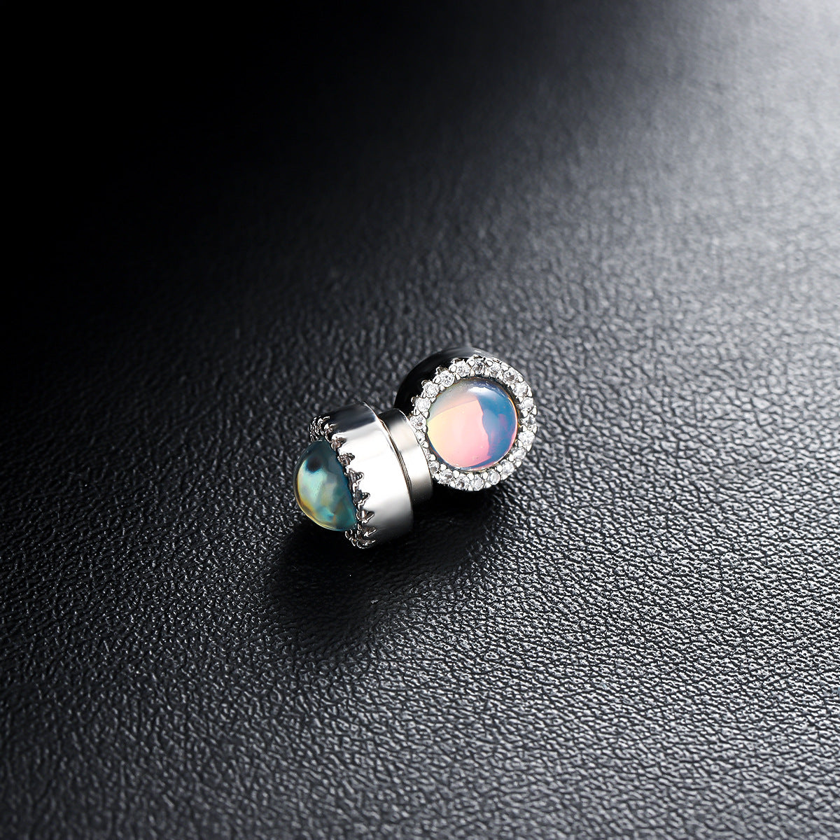 Magnetic Ear Clips Unisex Geometric Design