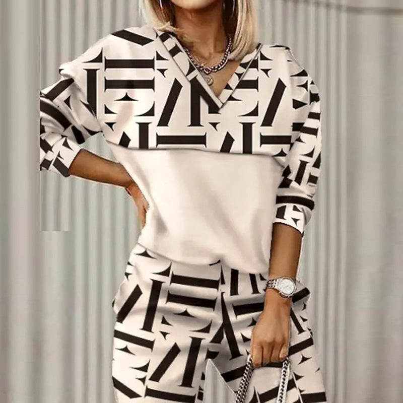 Printed Long-Sleeve Slim-Fit Sweatshirt and Pants Set