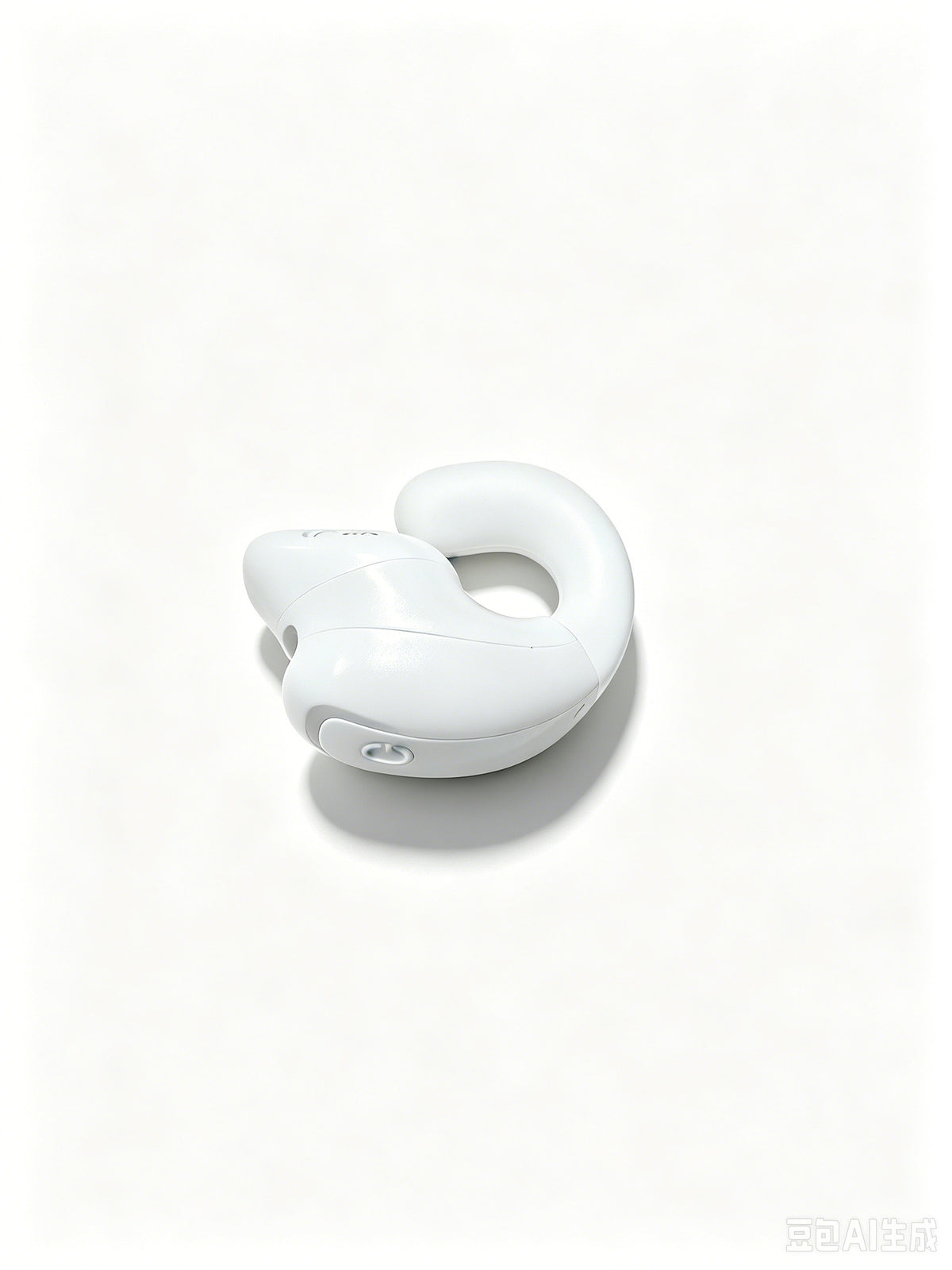 Clip-On Single-Ear Bluetooth Earphone
