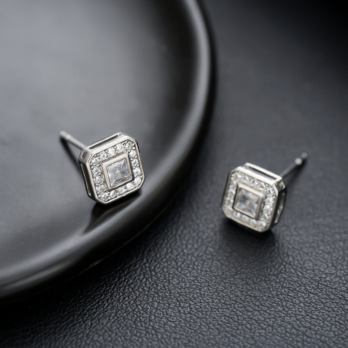 Fashion Unisex Earrings Ear Clips Trendy Jewelry Accessories