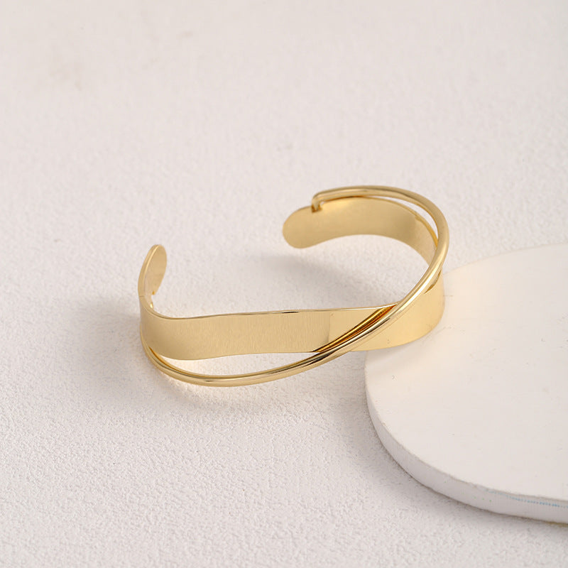 Minimalist Open-Ended Metal Bracelet