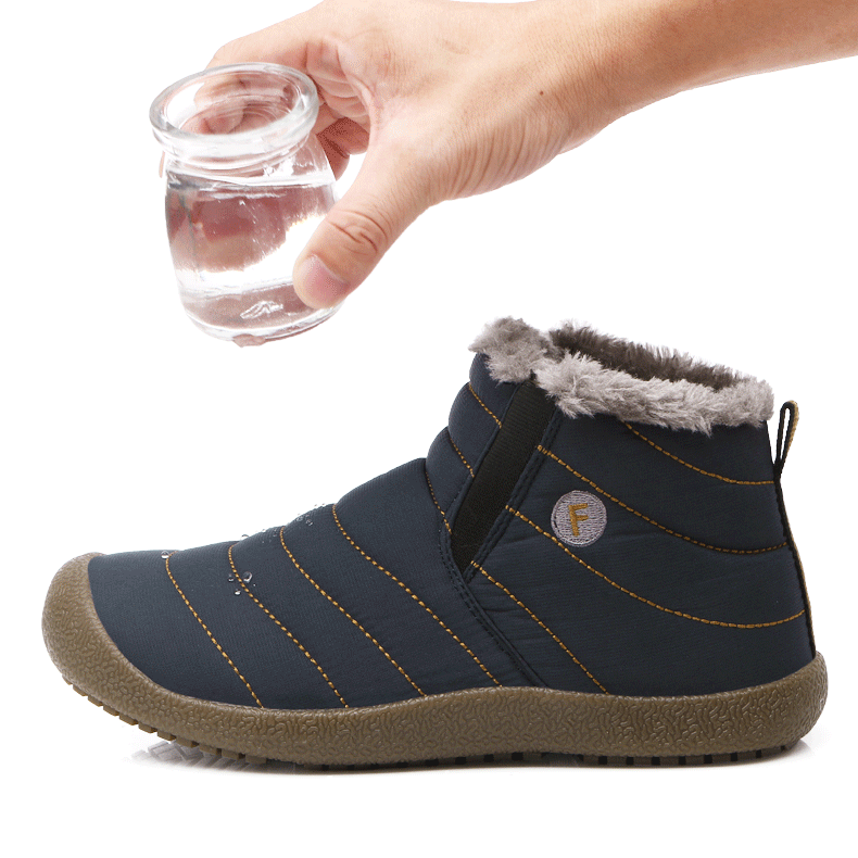 Waterproof snow boots for men, large-size cotton shoes, unisex footwear, lined men?s shoes for outdoor use