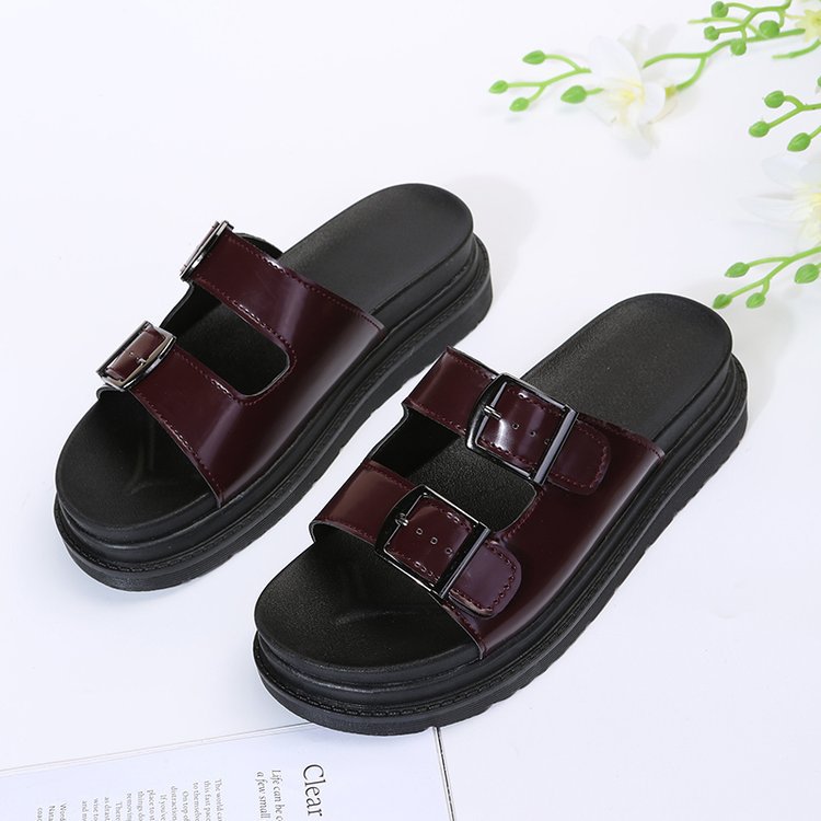 New Design: Women's Flat Roman Sandals Thick Hollow Out Sandals